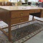 578 4652 WRITING DESK